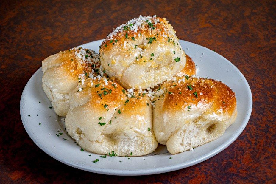 6 Garlic Rolls