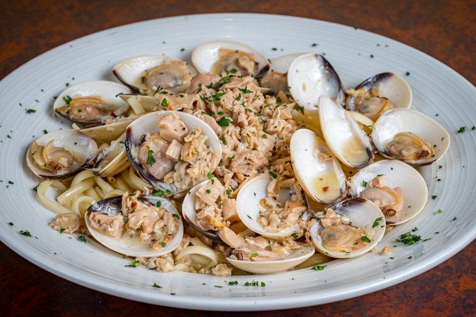 Linguini with Clam Sauce